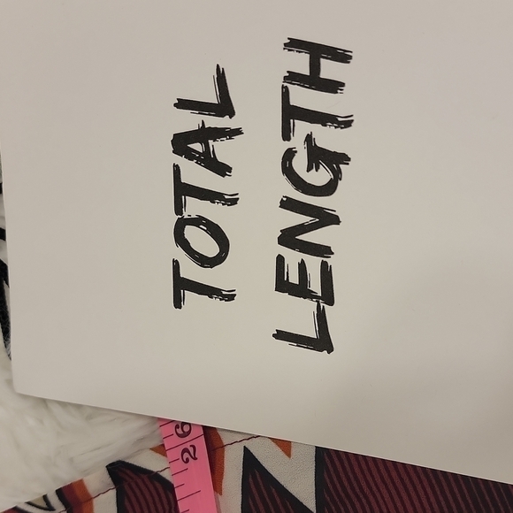 RUE 21 chevron print long sleeve button up blouse size small - Picture 10 of 12